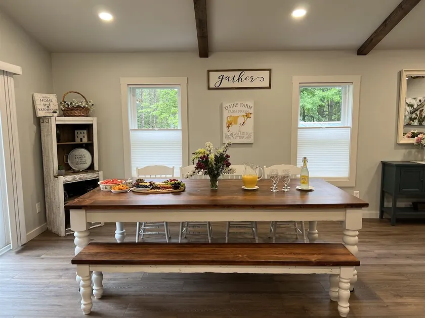 The Silliman House - New renovation, Farmhouse Chic, close to baseball parks - Image 1