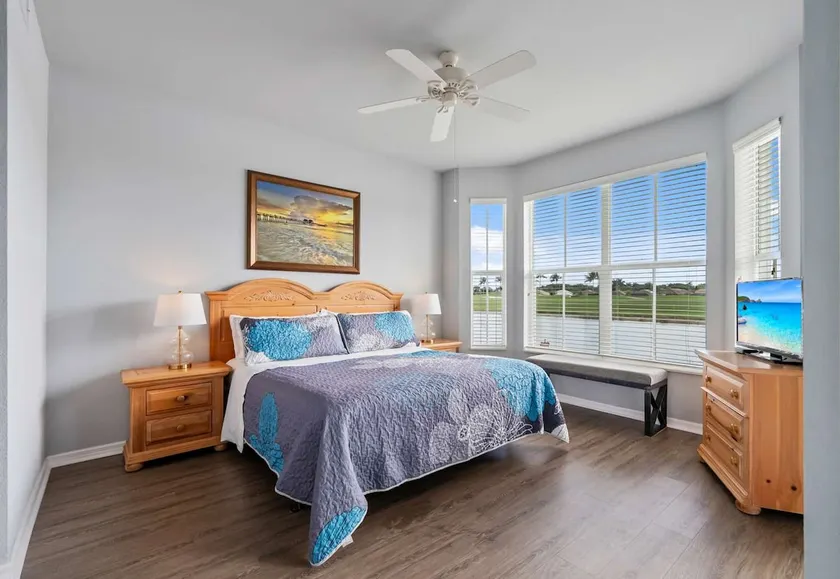 Asiago, GreenLinks Condo, Pool, Golf & Gym Access! - Image 1