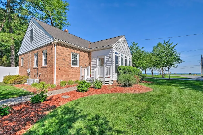 Waterfront North Beach Home ~ 2 Mi to Beach! - Image 1