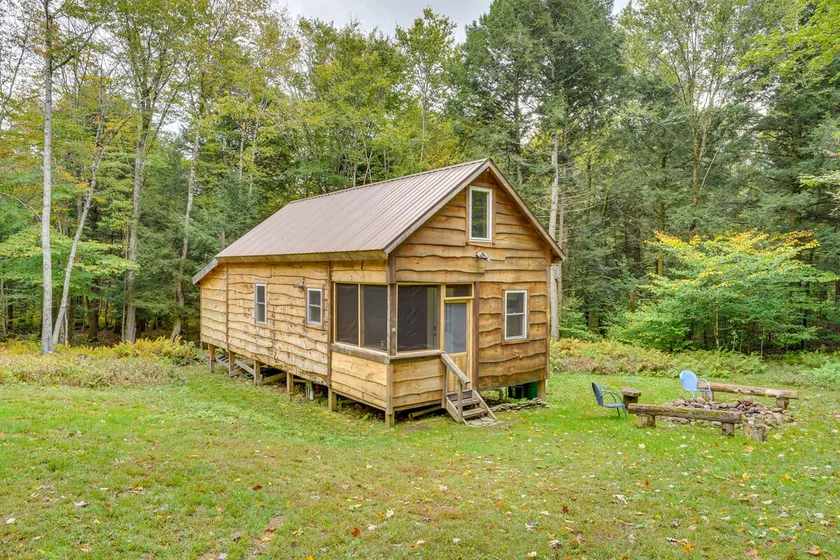Constantia Cabin Escape > 2 Mi to Lake Oneida - Image 1