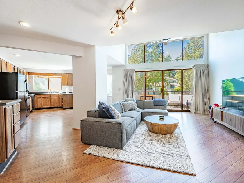 JL 502 GreenBelt 2 Bedroom walk to beach! - Image 1
