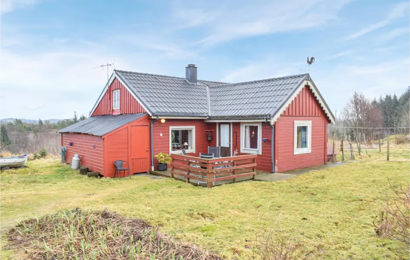 Beautiful home in Fonnes with 3 Bedrooms and WiFi - Image 1
