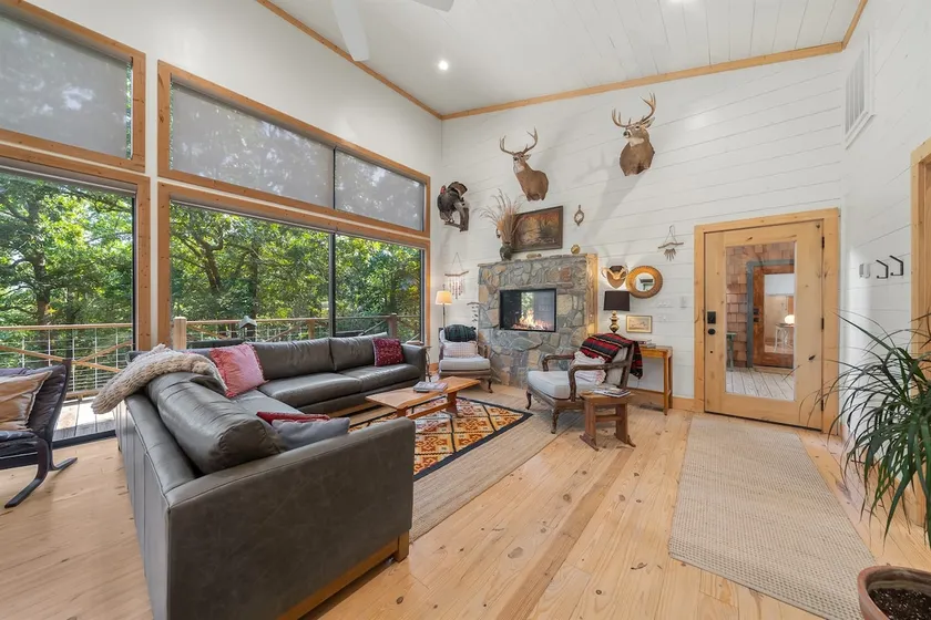 Designer Woodland Retreat w/ Hot Tub + Fire Pit - Image 1
