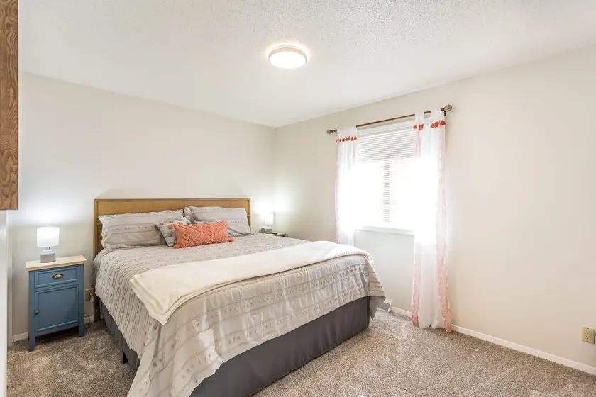 Sojourners Cozy Retreat-Heart of SF-4bd | 2 ba - Image 1