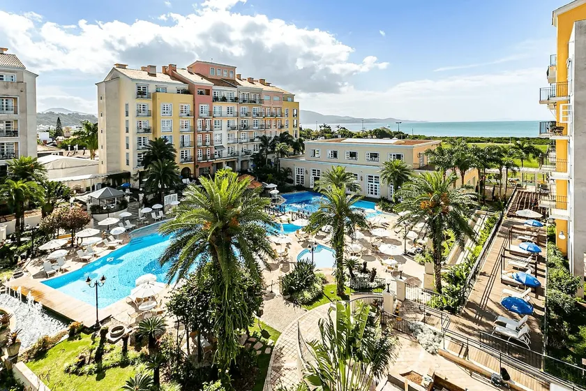 Fantastic Studio overlooking the pool ILC2414 - Image 1
