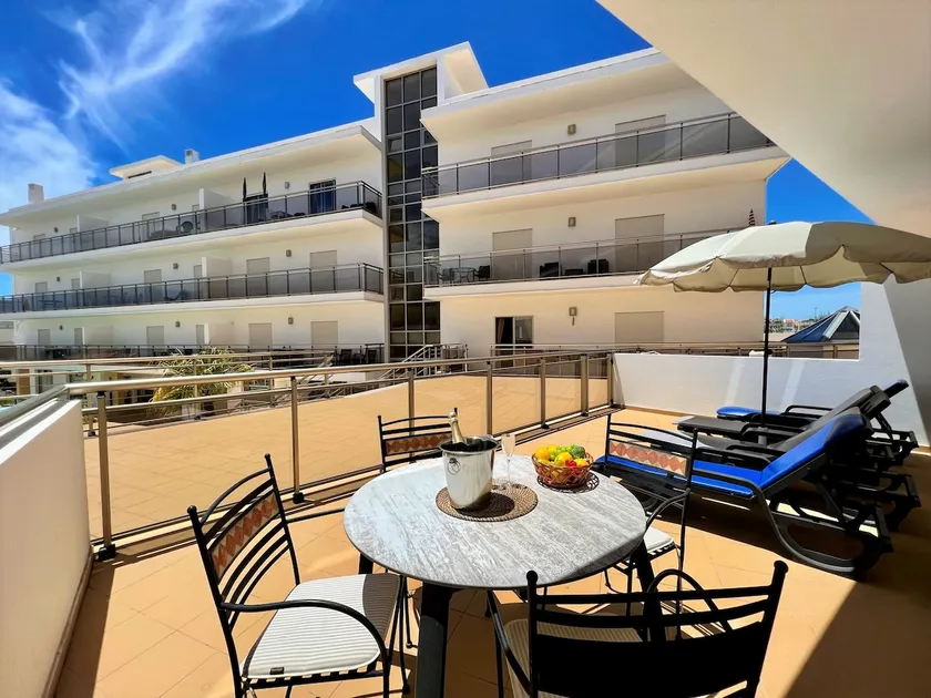 Albufeira Terrace With Pool by Homing - Image 1