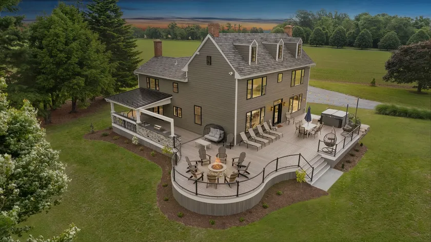 Langford Creek | Waterfront w/ HOT TUB + Fire Pit! - Image 1