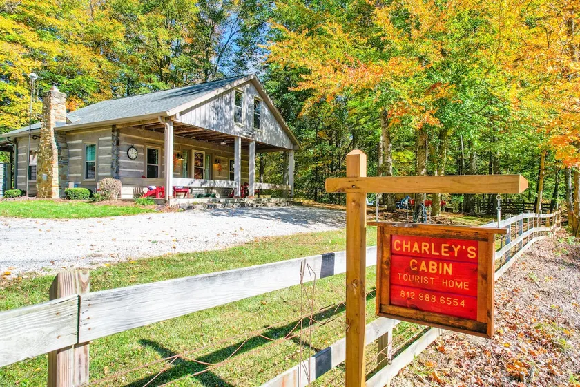 Charley's Cabin - Image 1