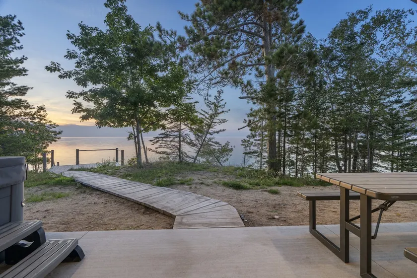 Lake Superior Luxe • Soak in the View + Hot Tub - Image 1