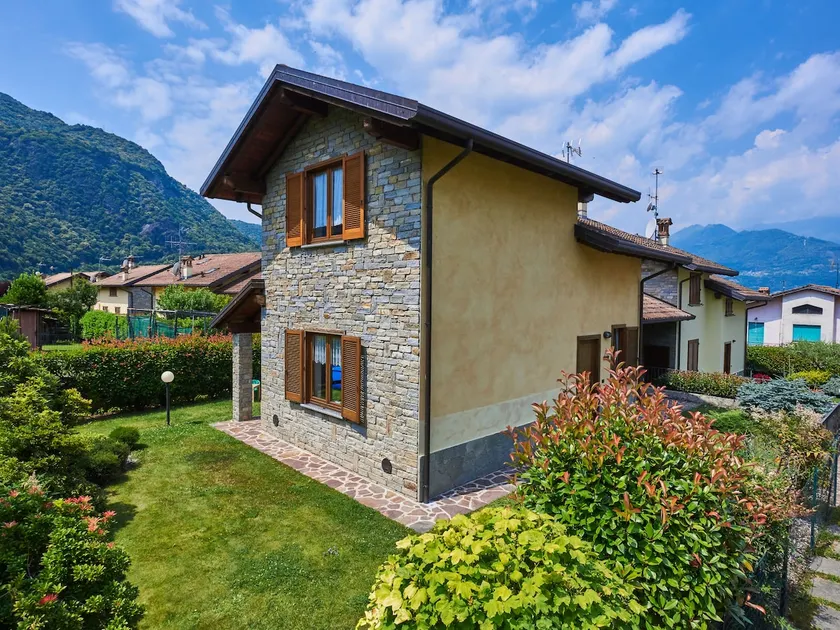 Holiday Home Mina by Interhome - Image 1