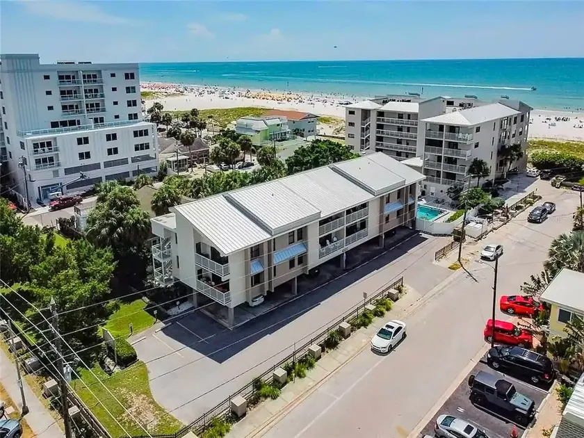 $189 30 Steps from Beach l 3min Rest/Shops - Image 1