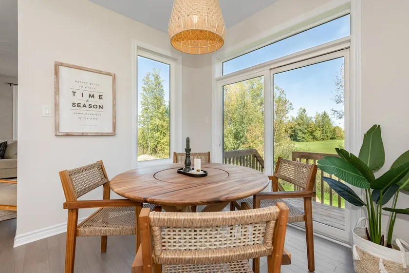 The Wabi Sabi 4-bedrooms designer home in golf community - Image 1