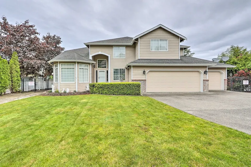 Spacious Kent Home: Great for Large Families! - Image 1