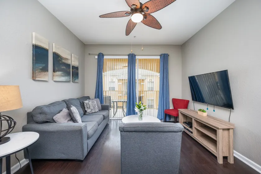 Beautiful Deluxe Condo, Vista Cay - 3024 - Image 1