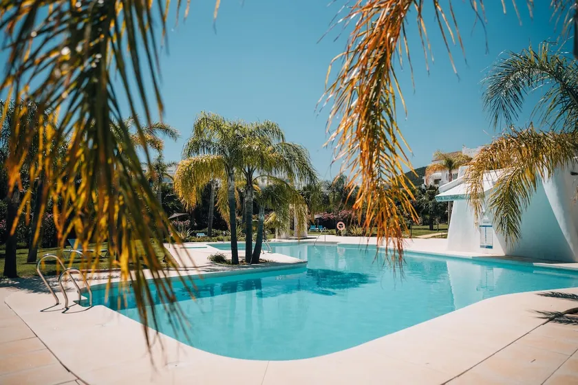 Frontline Golf Groundfloor Lagoon & SPA – EHHouse - Image 1