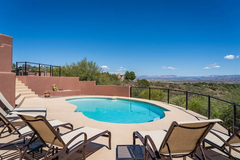 Stunning Southwest Home w/ Private Pool! Quail Run - Image 1