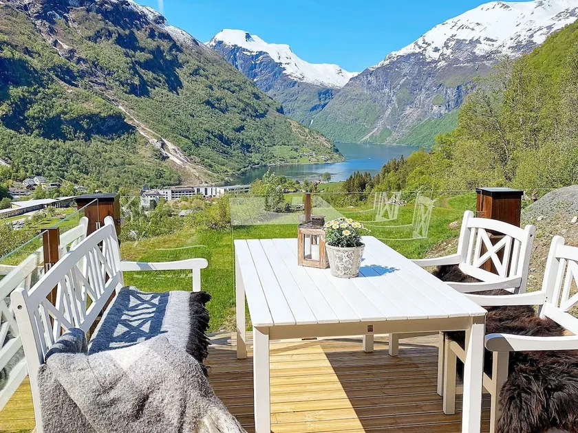 9 person holiday home in Geiranger-By Traum - Image 1