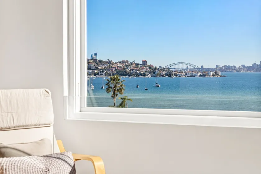 2BR Harbour View in Rose Bay - Image 1