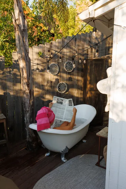 Outdoor Clawfoot, Hot Tub, Deck - Image 1