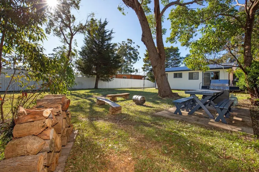 Nautilus Pet Friendly 5 Mins Walk to Bay - Image 1