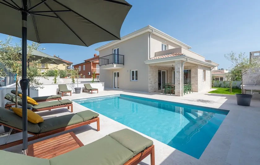 Villa Nia with Private Pool - Image 1