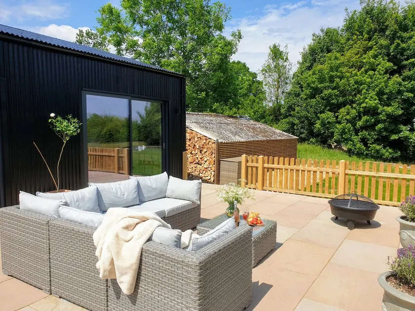 Finest Retreats - Blackbarn Wood - Image 1