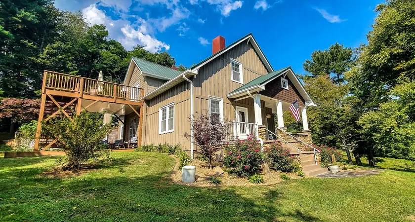 Trade the Heat for Mtn Breezes 4br2bawalk to West - Image 1