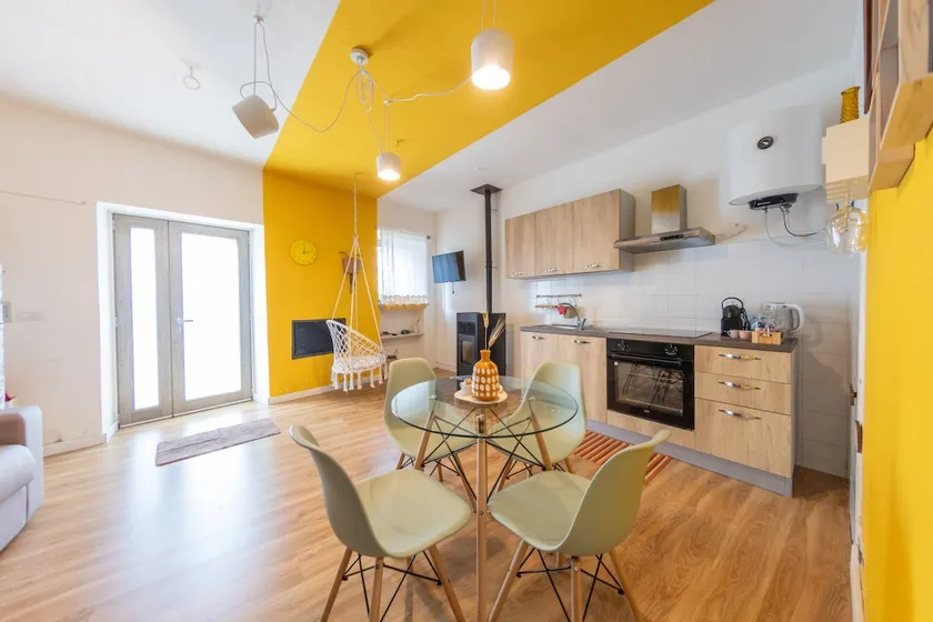 Casa Argo Guest House - Image 1