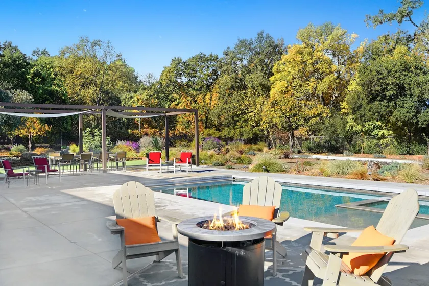 Sonoma Country Club Wine Country w/ pool - Image 1
