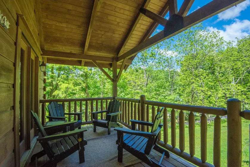 Updated Cabin Mins from Downtown West Jefferson- Hot Tub, Porches, Dogs OK - Image 1