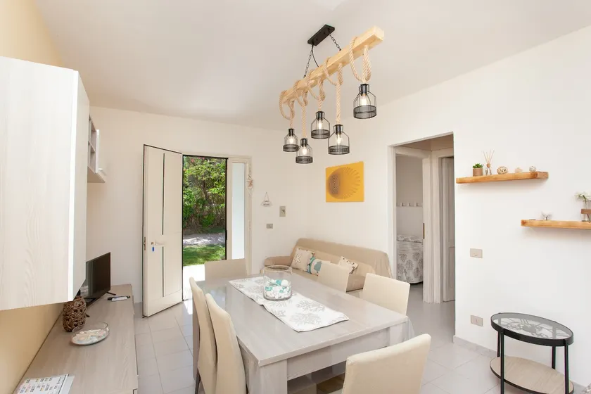 Agréable appartement de vacances avec barbecue, terrasse et jardin | Vue jardin - Image 1