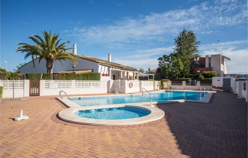 Strandhaus mit 2 Schlafzimmern in Sagunto - Image 1