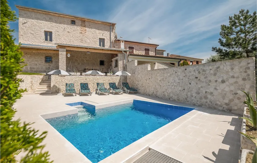 Cozy Home In Vizinada - Image 1