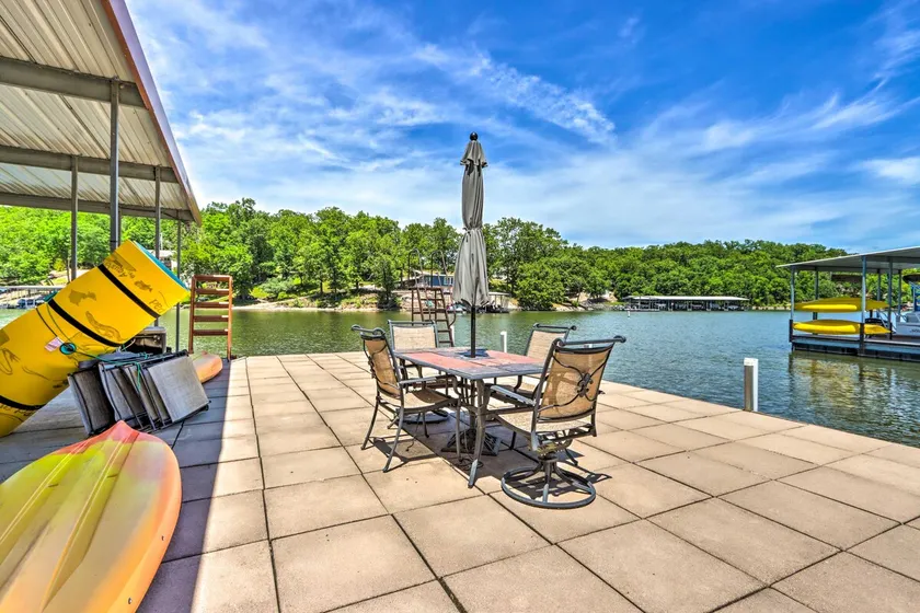 Waterfront Home w/ 3 Decks on Lake of the Ozarks! - Image 1
