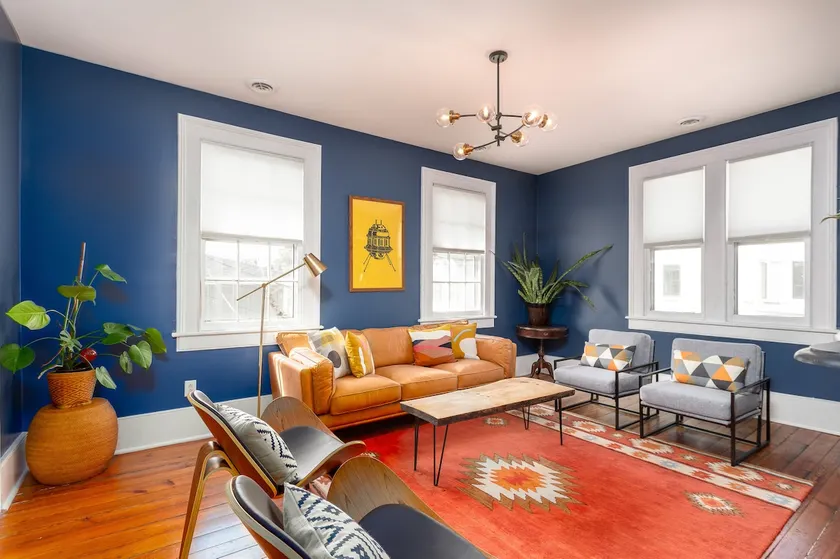 The Pulse | Upscale Historic Suite Near King St - Image 1