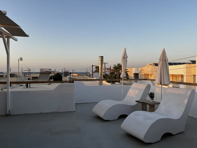 Geo's Lovely Island Apartment - Image 1