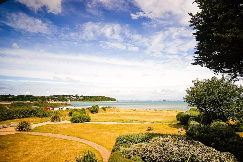 Solent Landing Beachfront Escape - Image 1