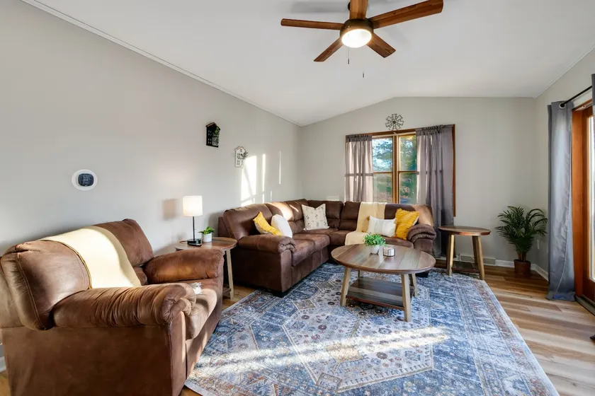 Natures Retreat! Renovated with Quiet Pond Views! - Image 1