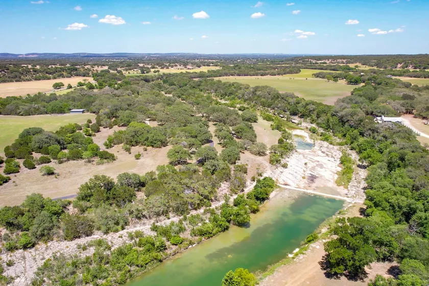 45-ac Estate-Private Blanco River Access-Fire Pit! - Image 1
