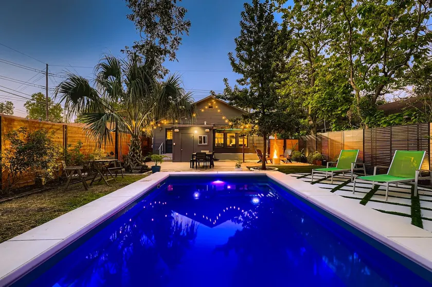 East Side House w/ Heated & Chilled Pool + Hot Tub - Image 1