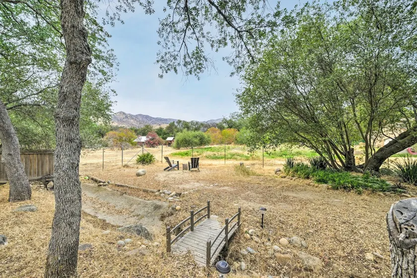 Charming Home < 10 Mi to Sequoia Nat'l Park! - Image 1