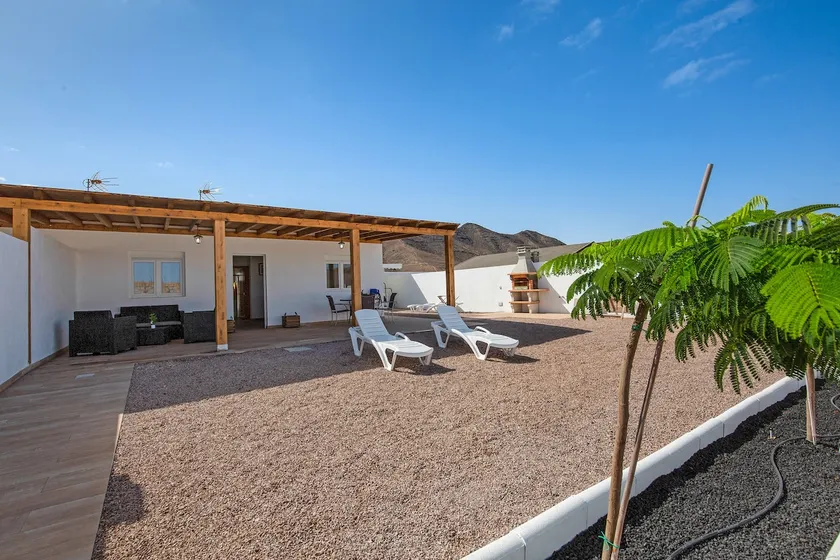 Vista Paraiso - Image 1