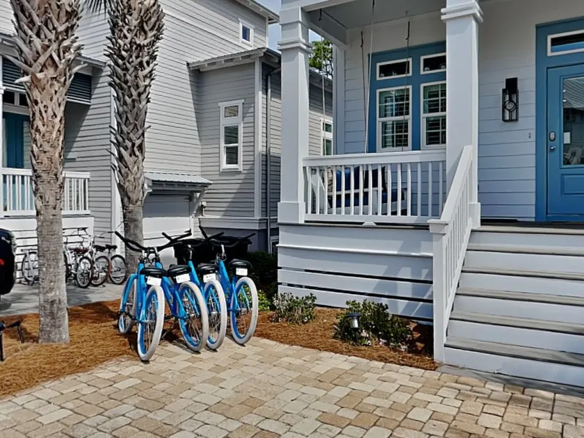 Ny notering! Privat hjem i Seacrest Beach. Fire cykler inkluderet! - Image 1