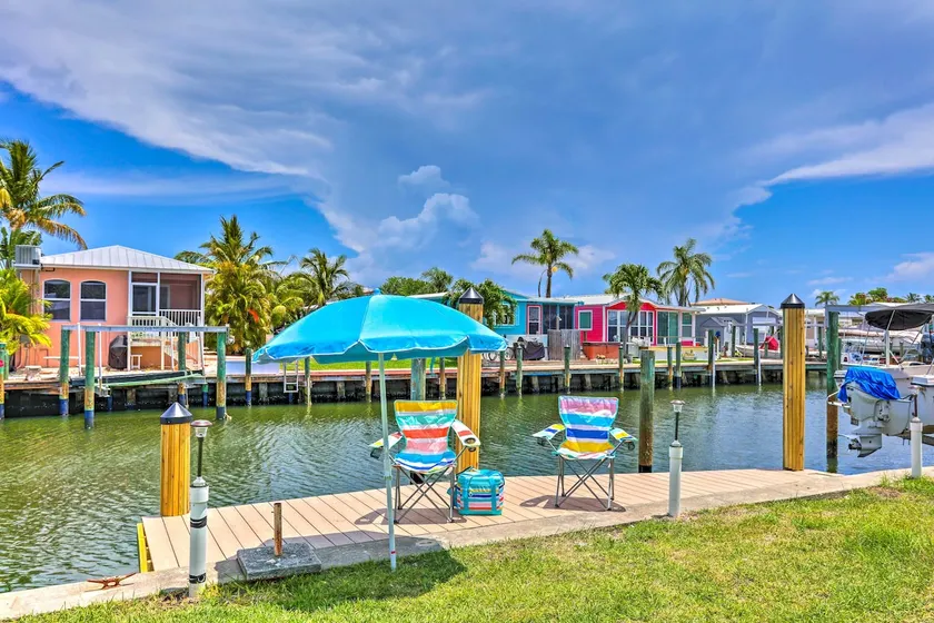 Boat Owner's Paradise: Jensen Beach Home w/ Dock! - Image 1