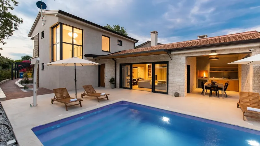 Wunderschöne Villa Ursaria mit Pool, Jacuzzi und Sauna - Image 1