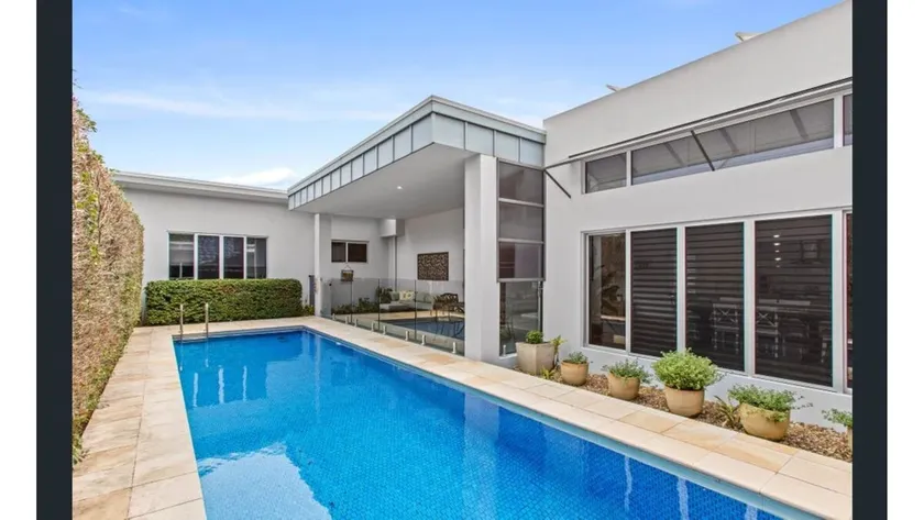 Magnolia Beach House - Image 1