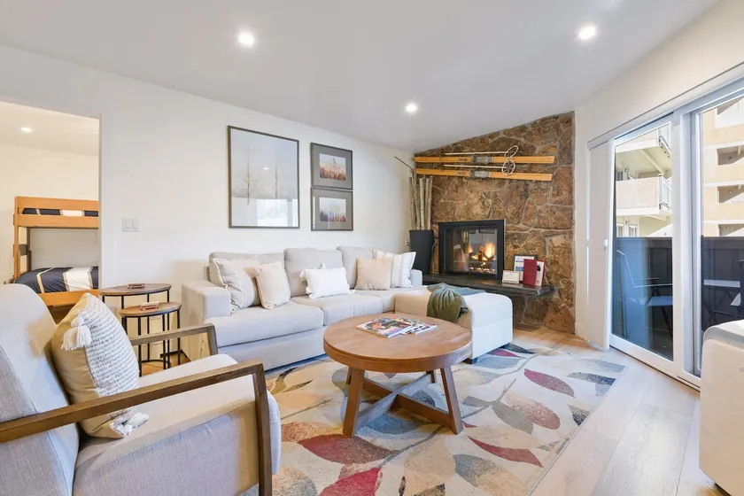Newly Remodeled Condo, walk to the Gondola, W102 - - Image 1