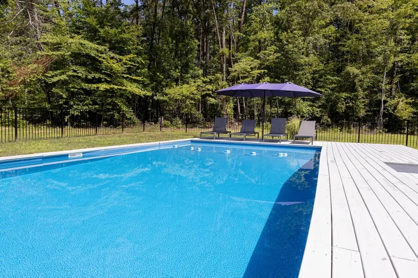 UVA Graduation Retreat w/ Pool Near C’ville - Image 1