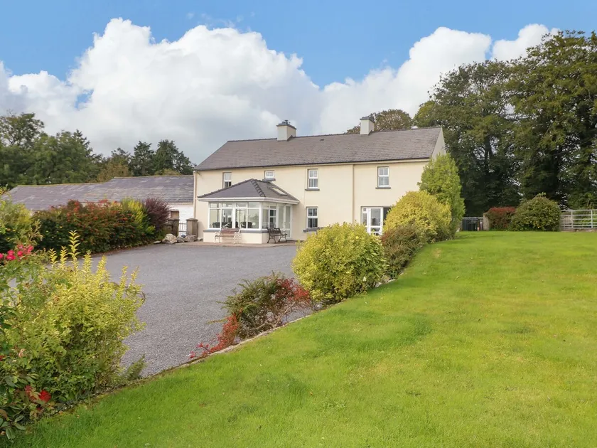 Curradoon House - Image 1