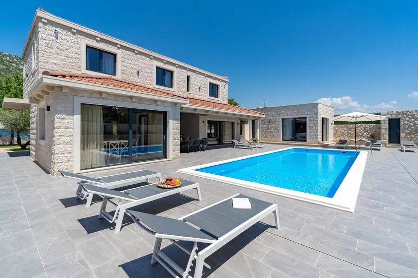 Stylish Villa Neven with 44sqm heated private pool, 4 en-suite bedrooms, 2 living and dining areas, wine cellar - Image 1